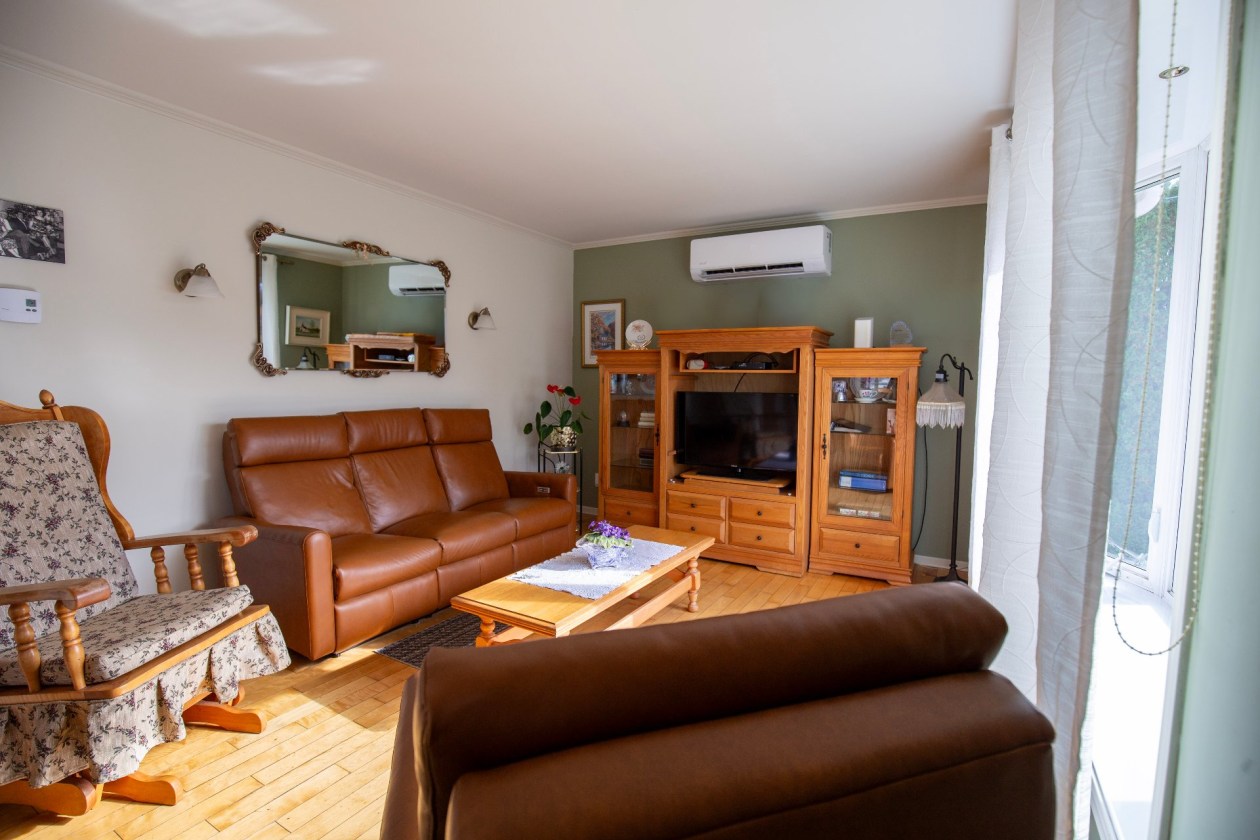 Salon — 130 Rue Pierre-Bouliane, La Malbaie