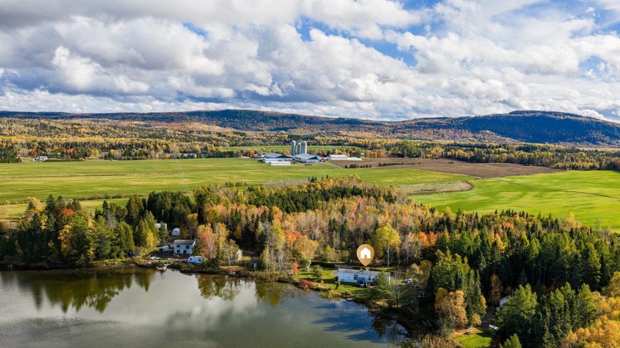 Photo aérienne — 84 Ch. du Lac-à-Gasse, Saint-Anaclet-de-Lessard