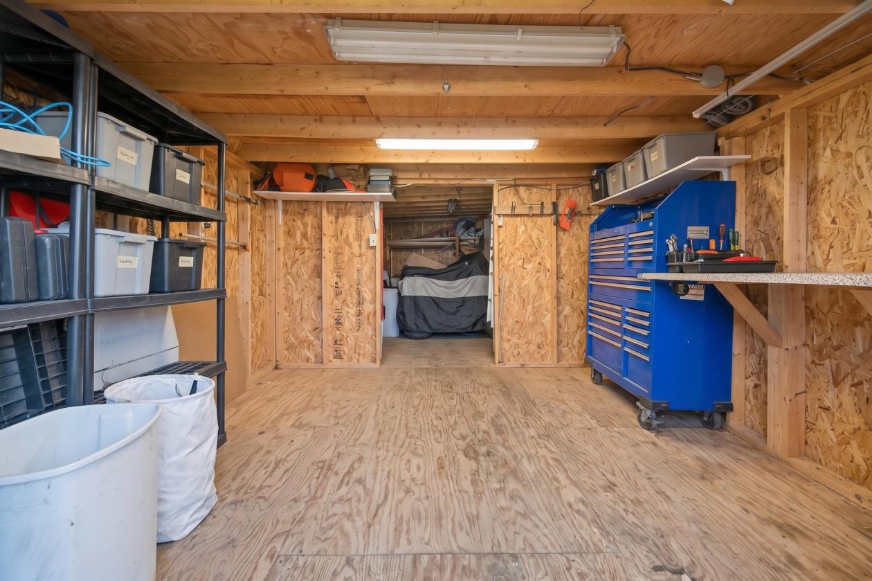 Remise — 84 Ch. du Lac-à-Gasse, Saint-Anaclet-de-Lessard