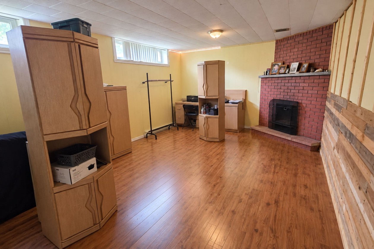 Salle familiale — 1690 Rue Prospect, Sherbrooke