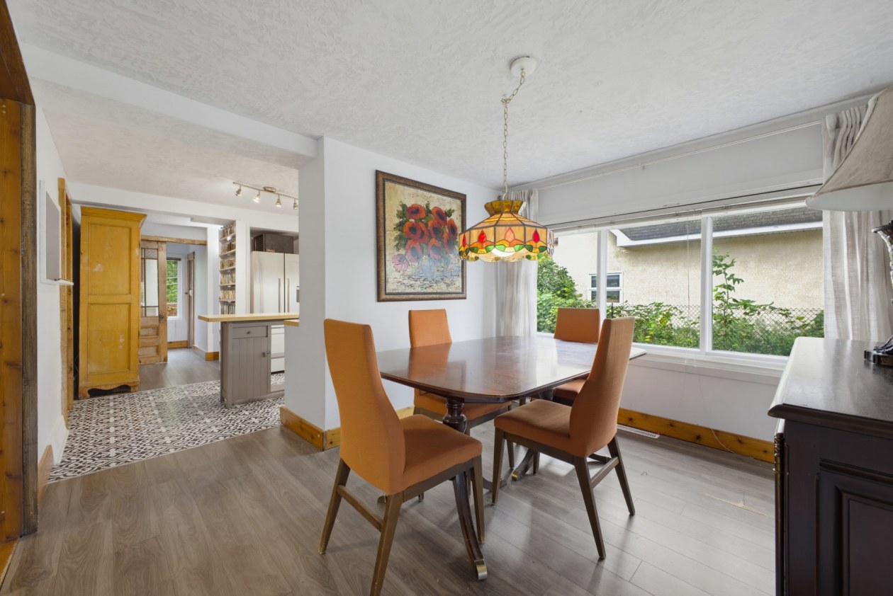 Salle à manger — 3 32e Avenue, Bois-des-Filion
