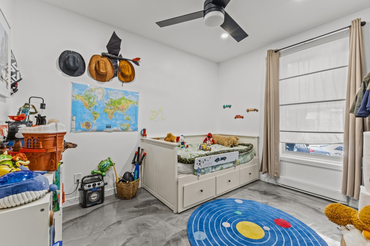 Chambre à coucher — 296 - 298 Rue Galt, Montréal