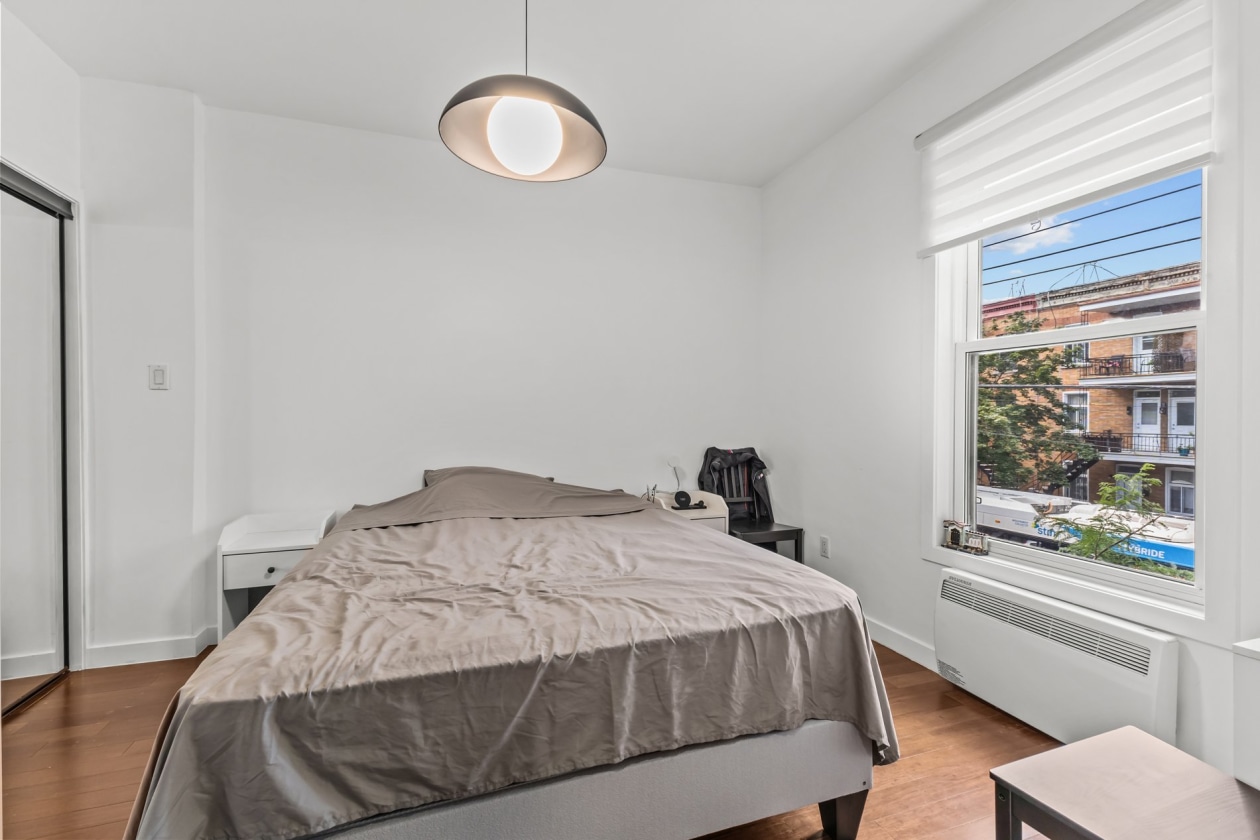 Chambre à coucher — 296 - 298 Rue Galt, Montréal