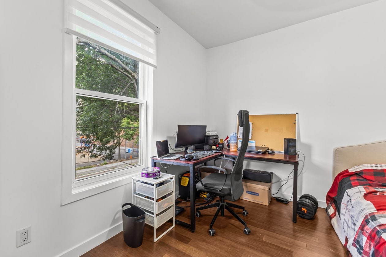 Chambre à coucher — 296 - 298 Rue Galt, Montréal
