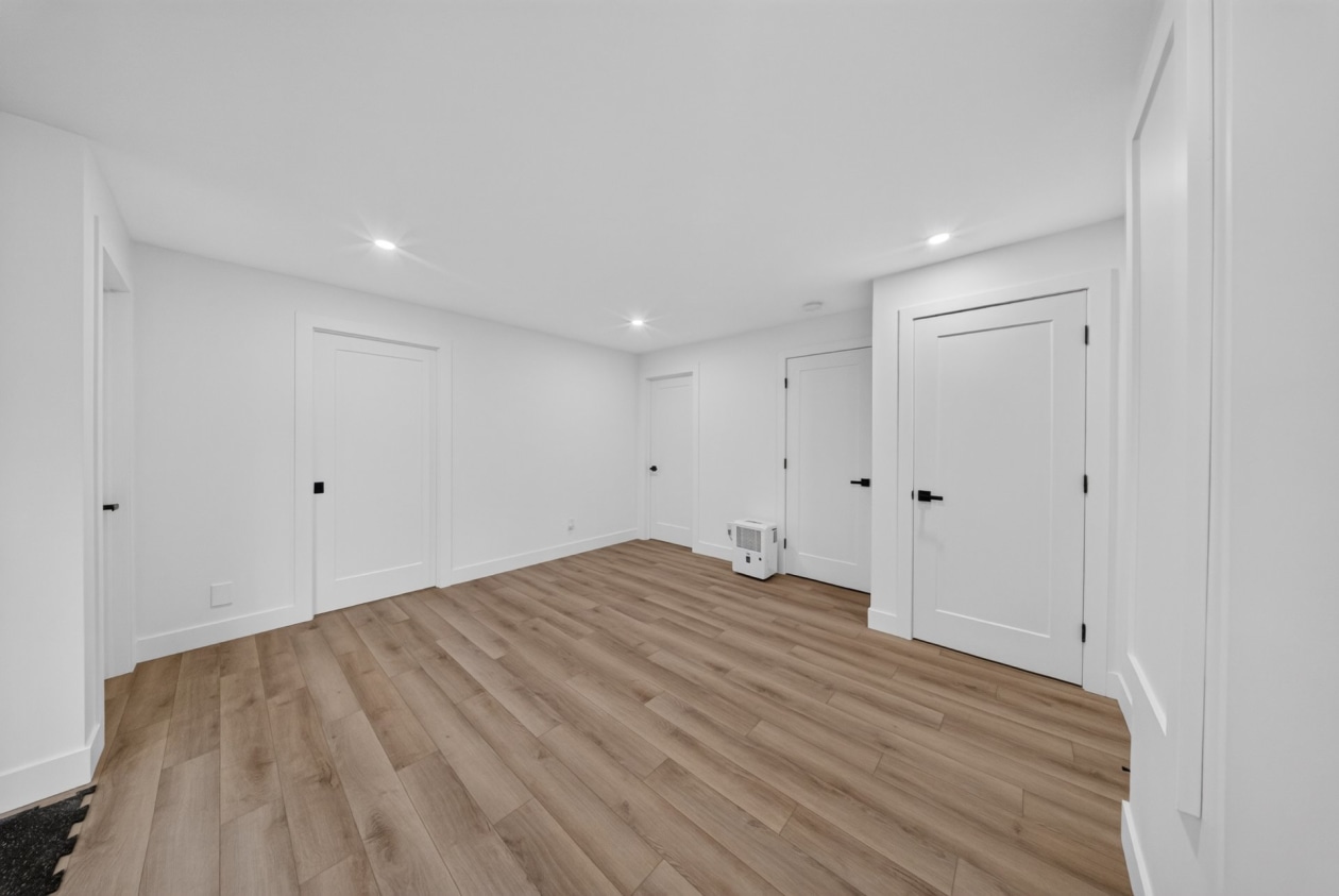 Salle familiale — 992 Rue de Honfleur, Sherbrooke