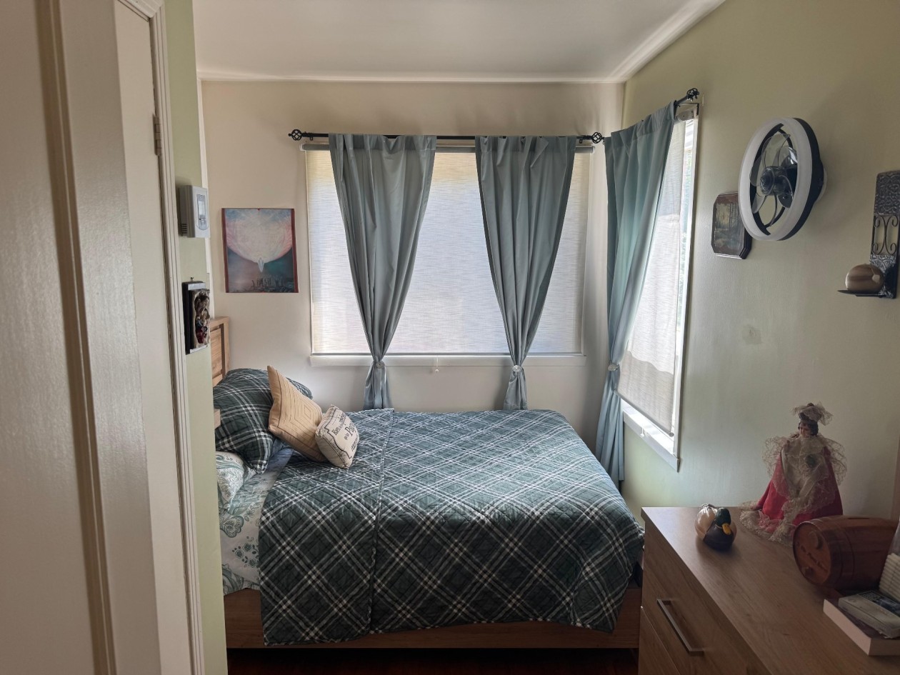 Chambre à coucher — 1733 - 1735 Av. St-Aimé, Shawinigan
