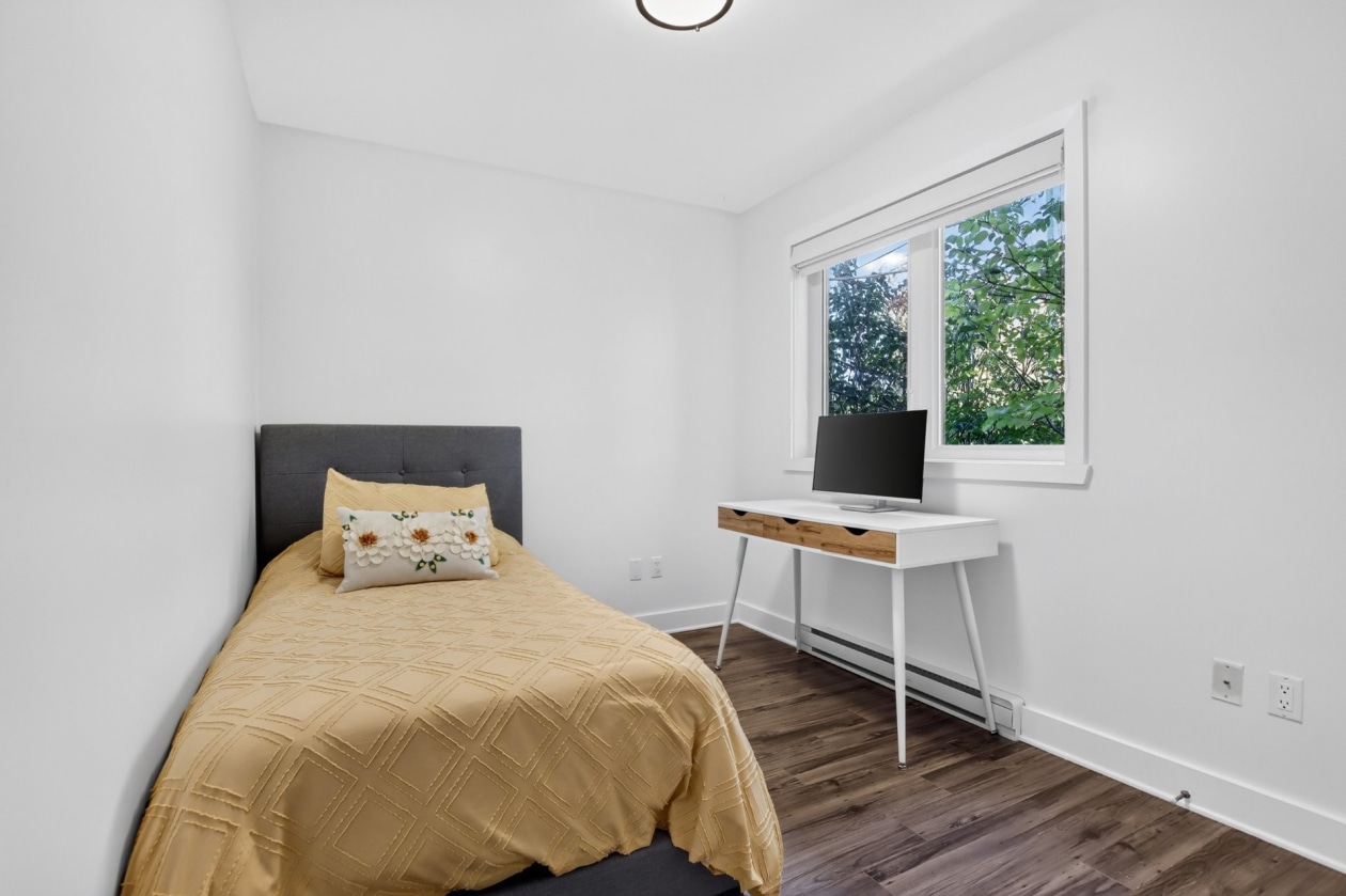 Chambre à coucher — 14 Rue Guy, Saint-Eustache