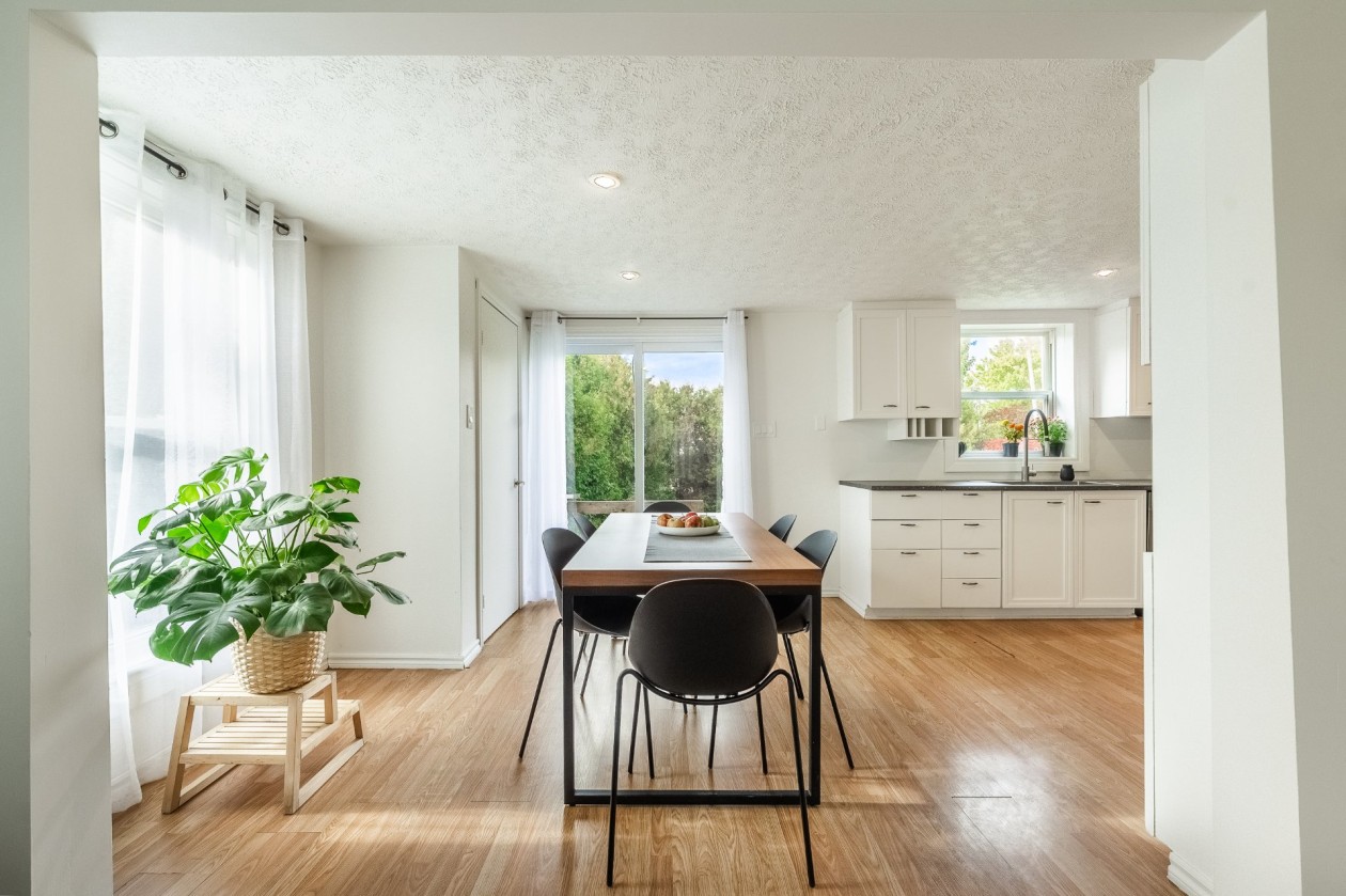 Dining room — 729 Rue Denison O., Granby