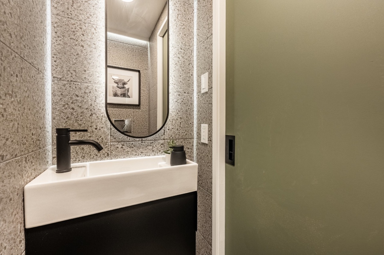 Salle d'eau — 479 Ch. North, Austin