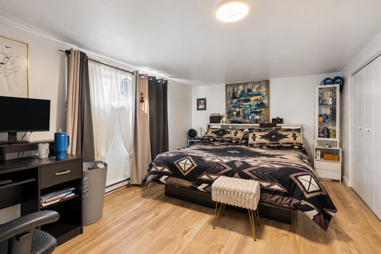 Chambre à coucher — 20 - 22 Rue Rolland, Salaberry-de-Valleyfield
