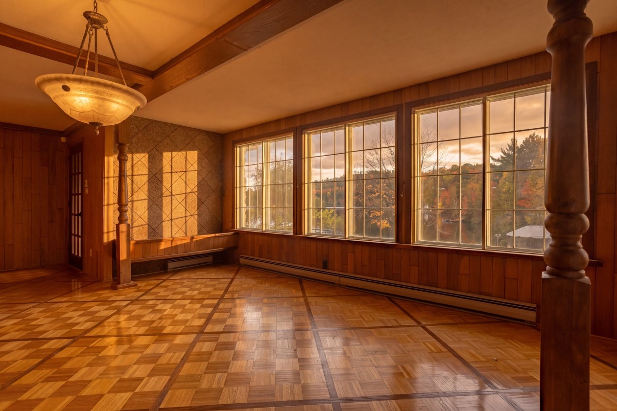 Salle à manger — 5370 Route des Lacs, Saint-Élie-de-Caxton