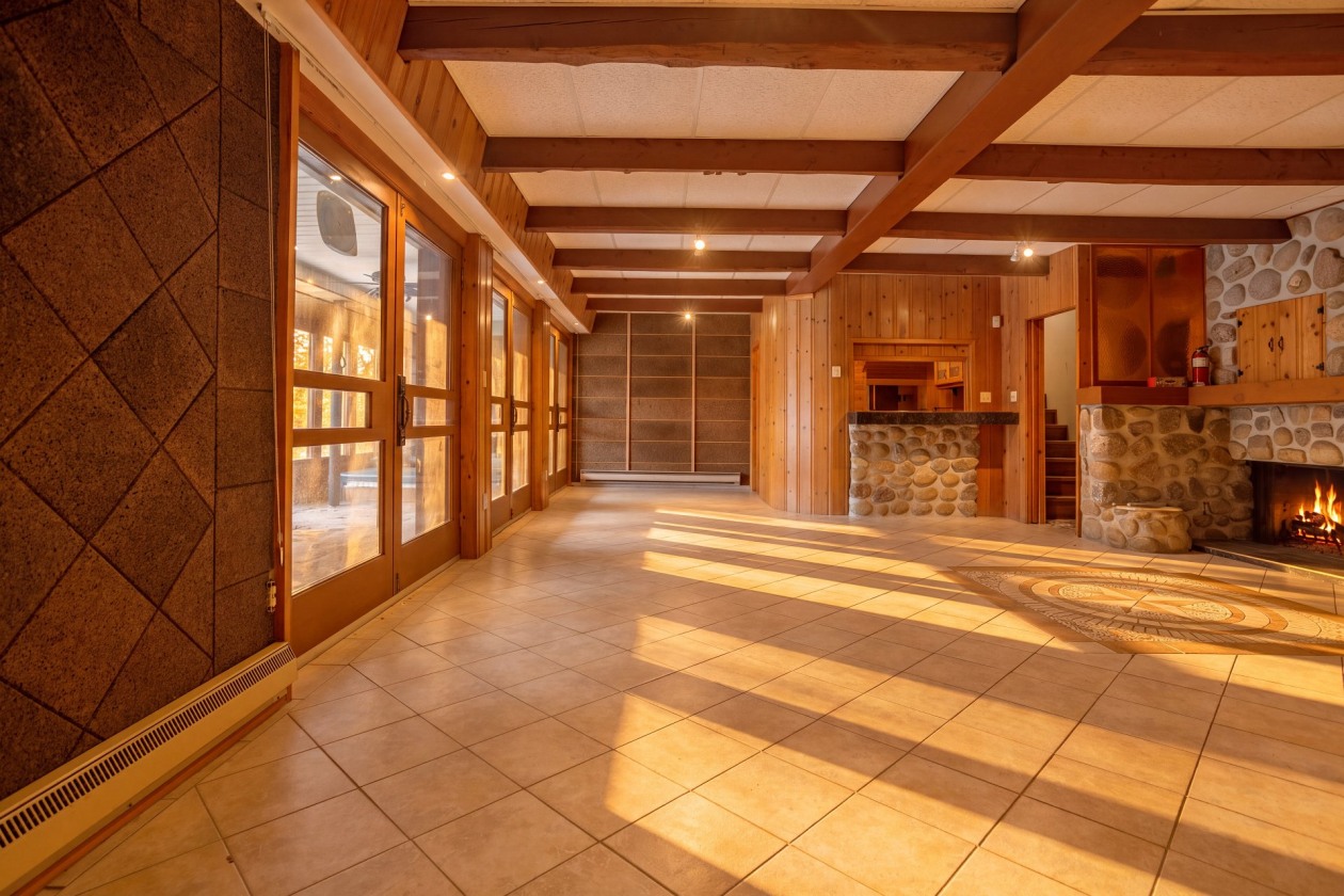 Salle familiale — 5370 Route des Lacs, Saint-Élie-de-Caxton