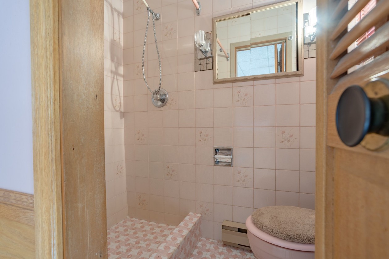 Salle de bains — 5370 Route des Lacs, Saint-Élie-de-Caxton