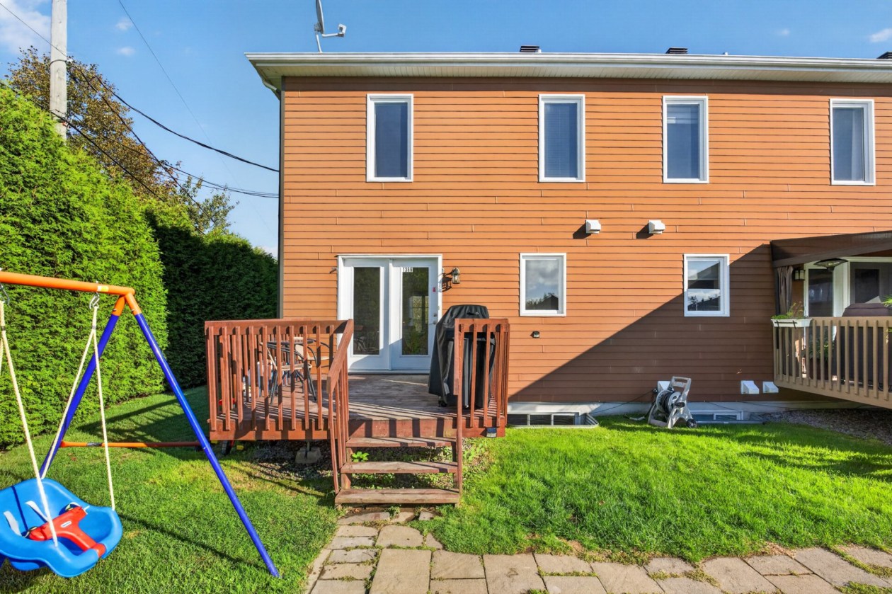 Face arrière — 1366 Rue Hamon, Québec