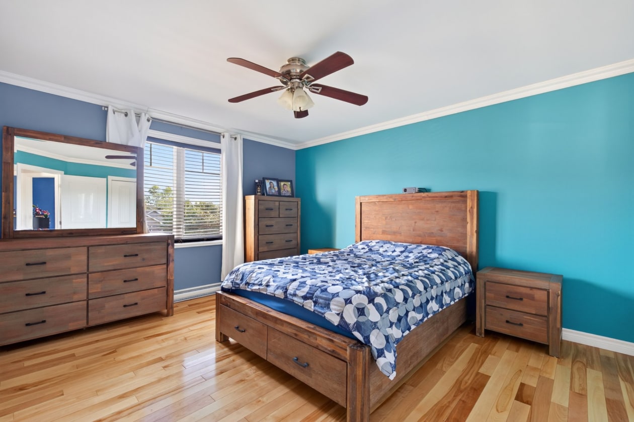 Chambre à coucher principale — 73 Rue Gingras, Sainte-Catherine-de-la-Jacques-Cartier
