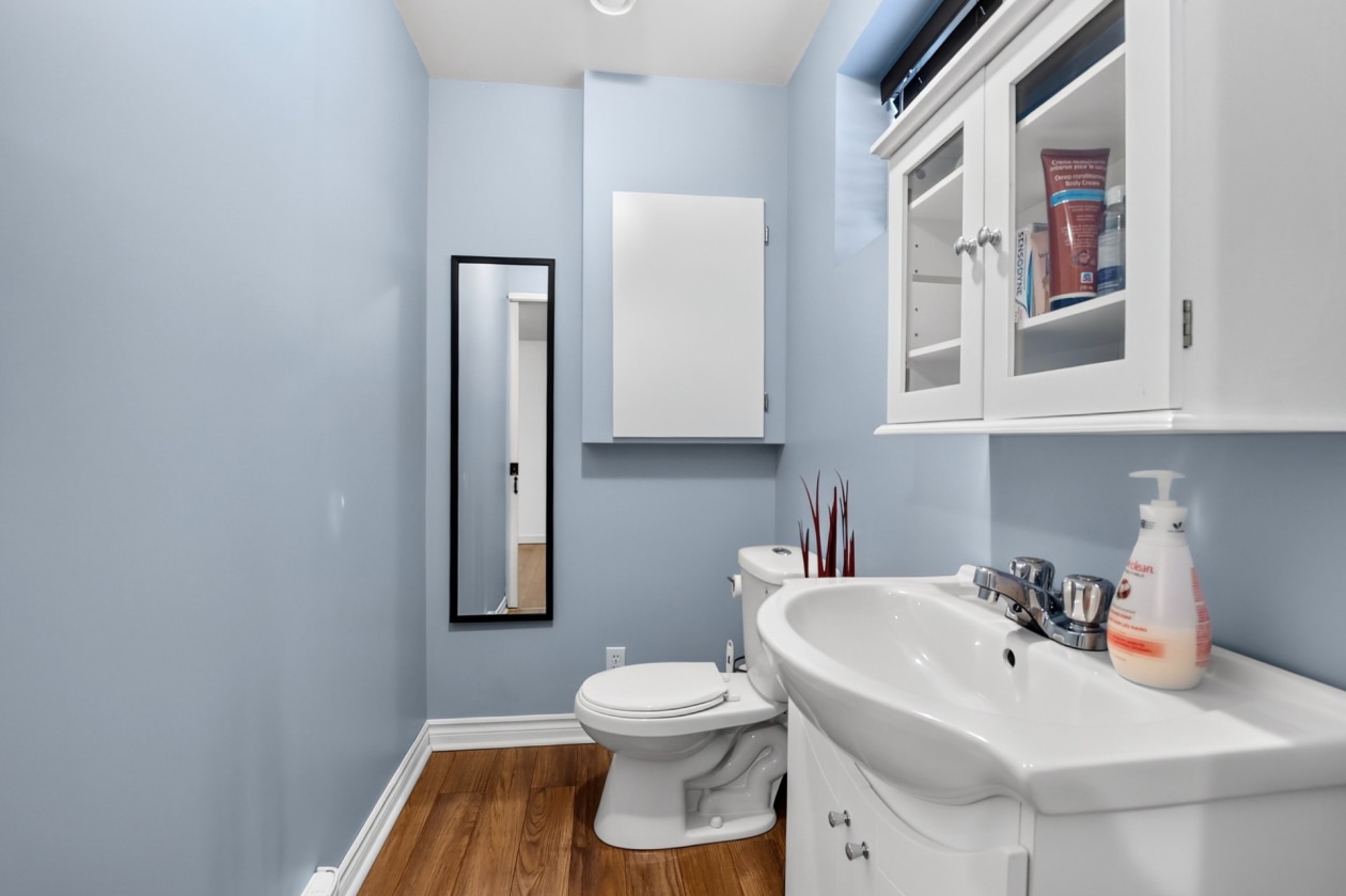 Salle de bains — 609 Rue Primeau, Saint-Eustache