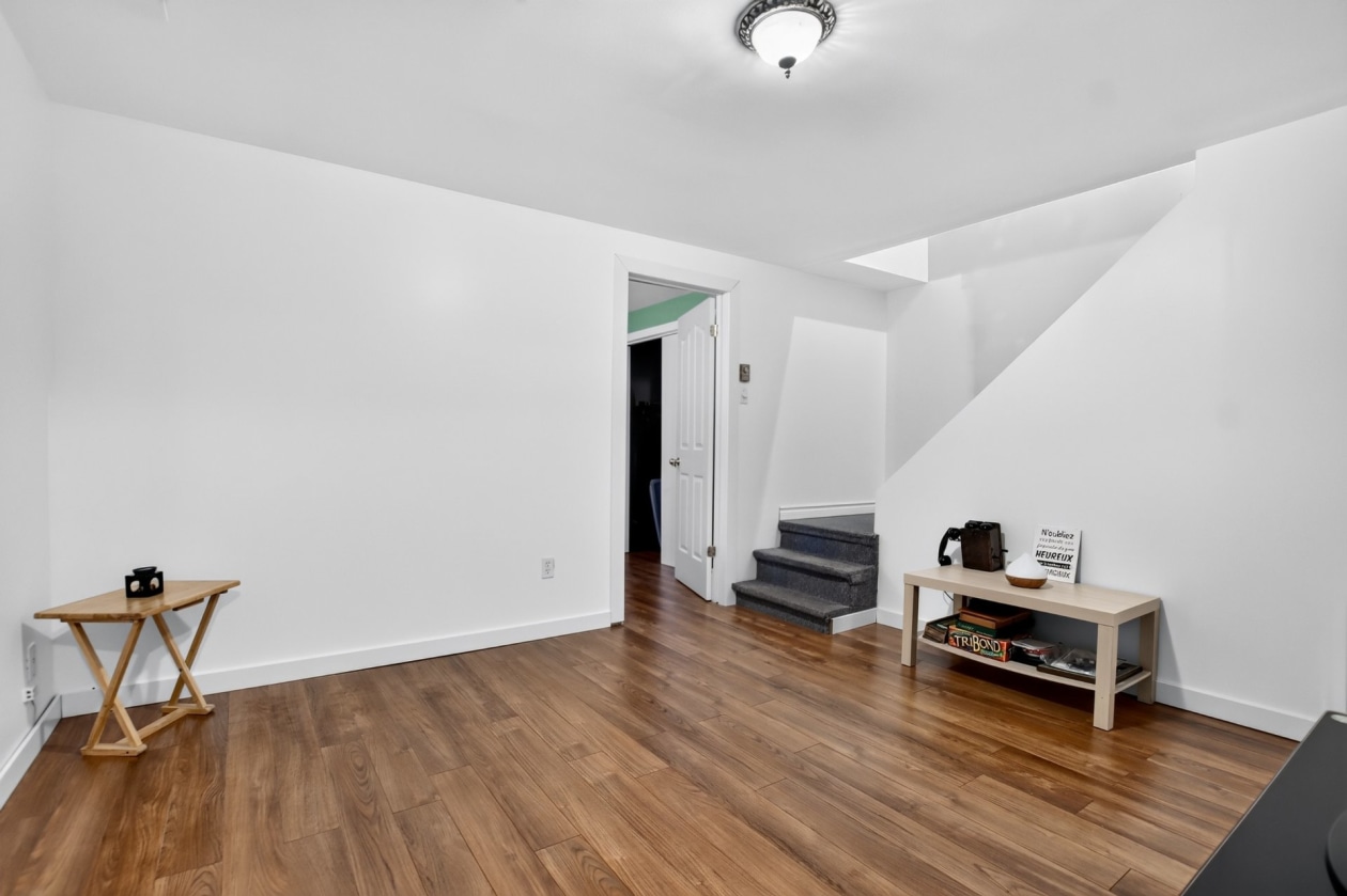 Salle familiale — 609 Rue Primeau, Saint-Eustache