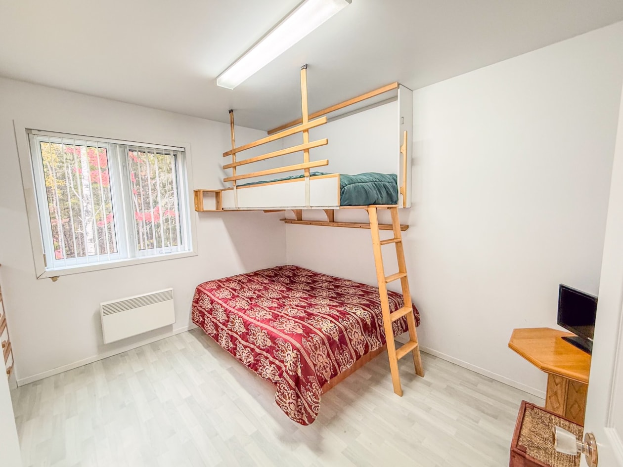 Chambre à coucher — 2088 Ch. du Lac-Sept-Îles, Chandler