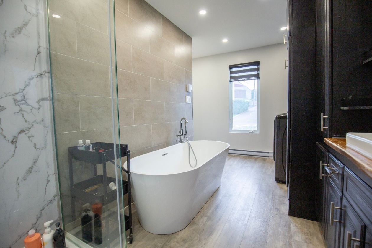 Salle de bains — 15 Rue du Parc, Clermont