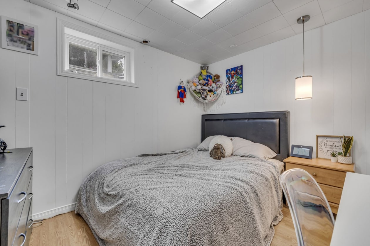 Chambre à coucher — 2493 Rue Pierre-Miville, Lévis