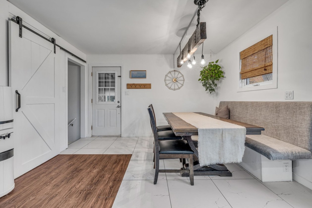 Salle à manger — 2493 Rue Pierre-Miville, Lévis