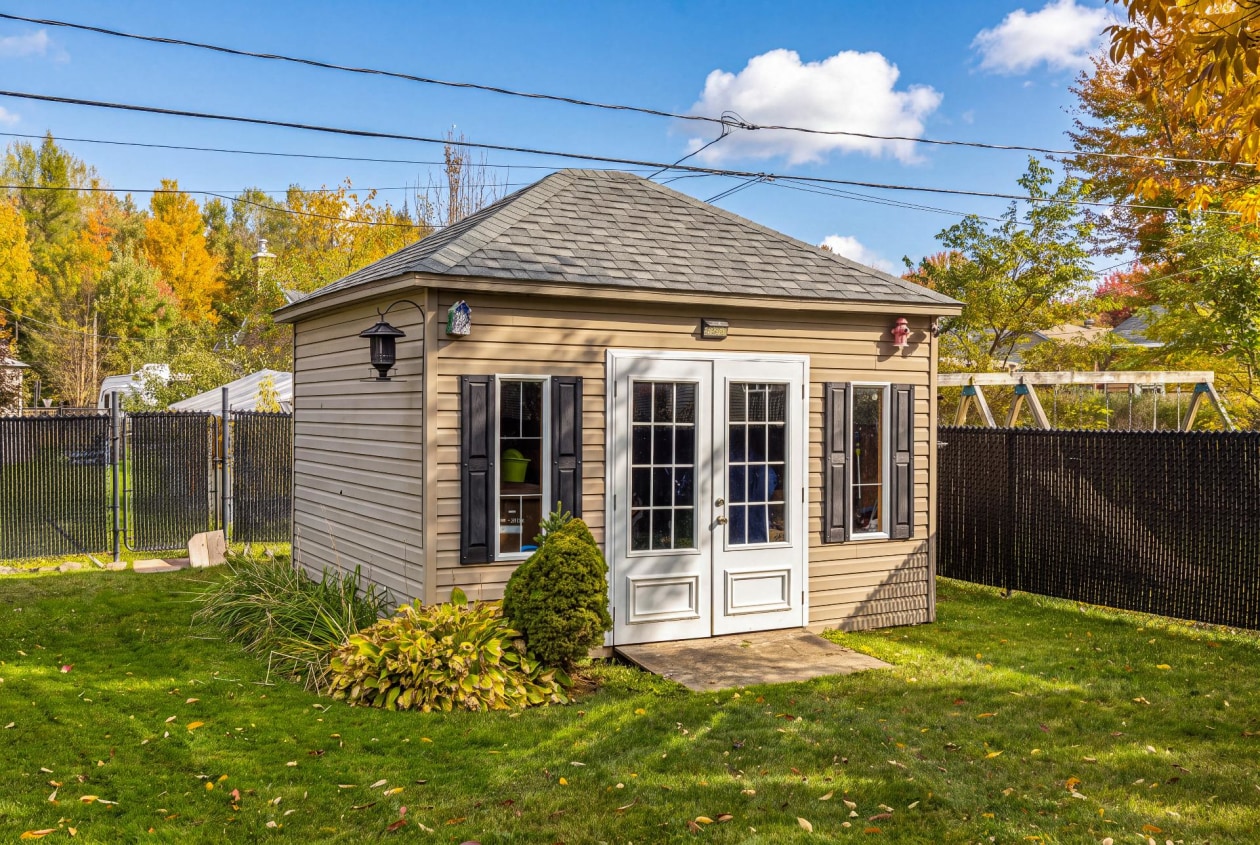 Remise — 117 Rue du Beaujolais, Cowansville