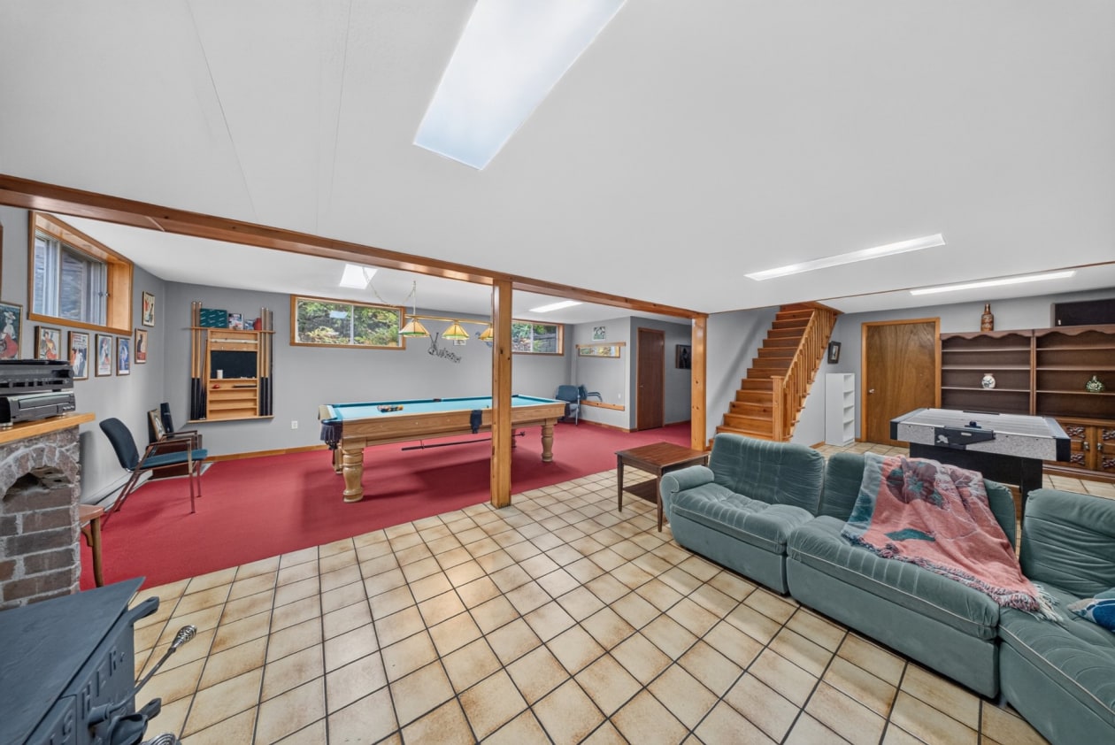 Salle familiale — 40 Rue des Muguets, Saint-Denis-de-Brompton