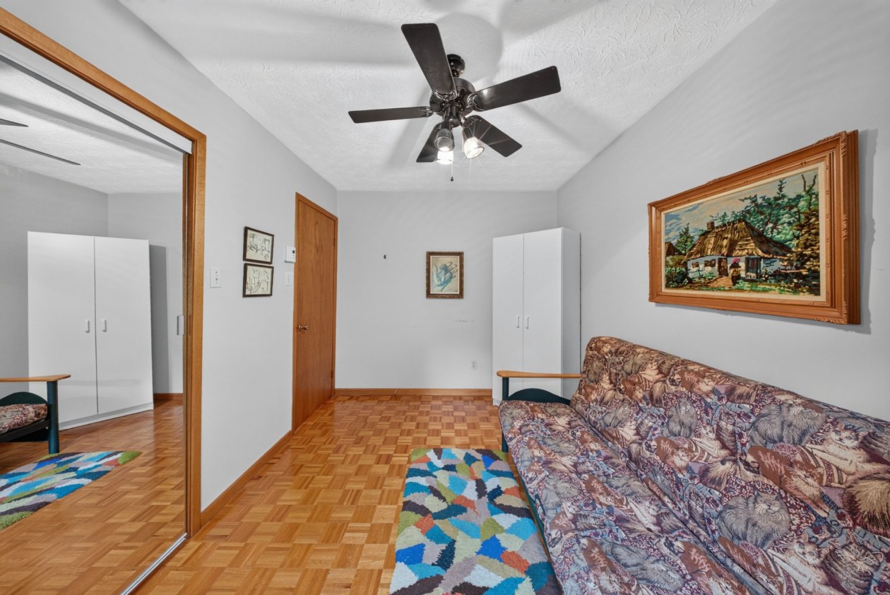 Chambre à coucher — 40 Rue des Muguets, Saint-Denis-de-Brompton
