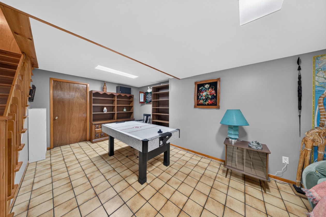 Salle familiale — 40 Rue des Muguets, Saint-Denis-de-Brompton