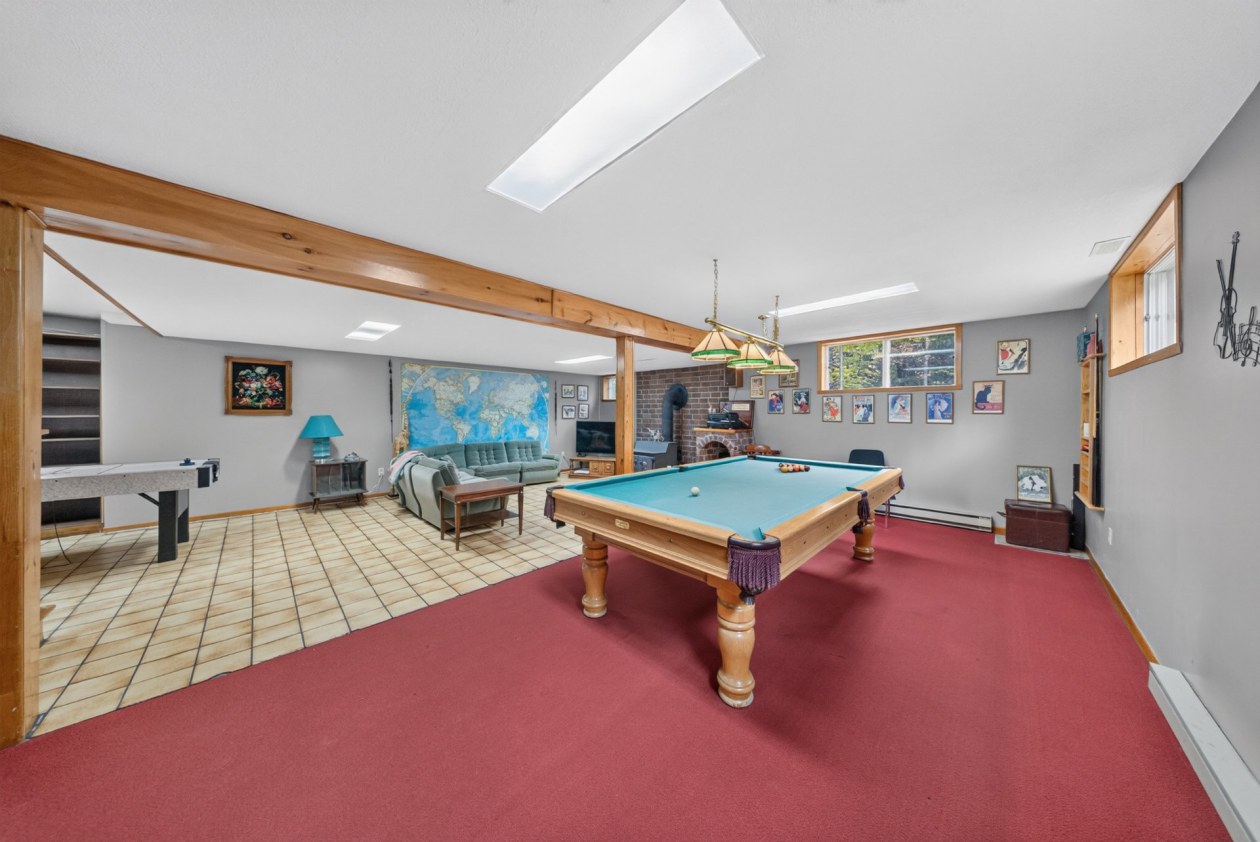 Salle familiale — 40 Rue des Muguets, Saint-Denis-de-Brompton