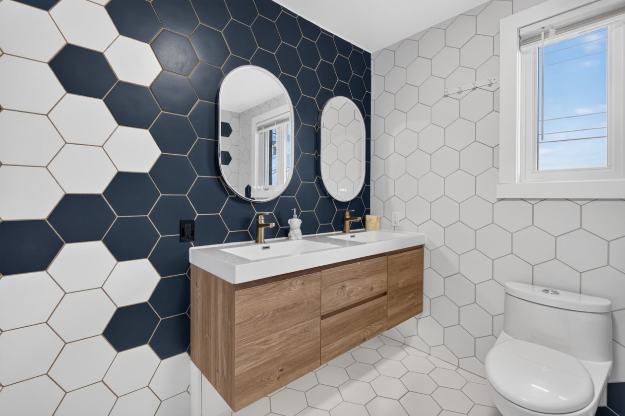 Salle de bains — 2024 Rue du Pont, Saint-Lambert-de-Lauzon