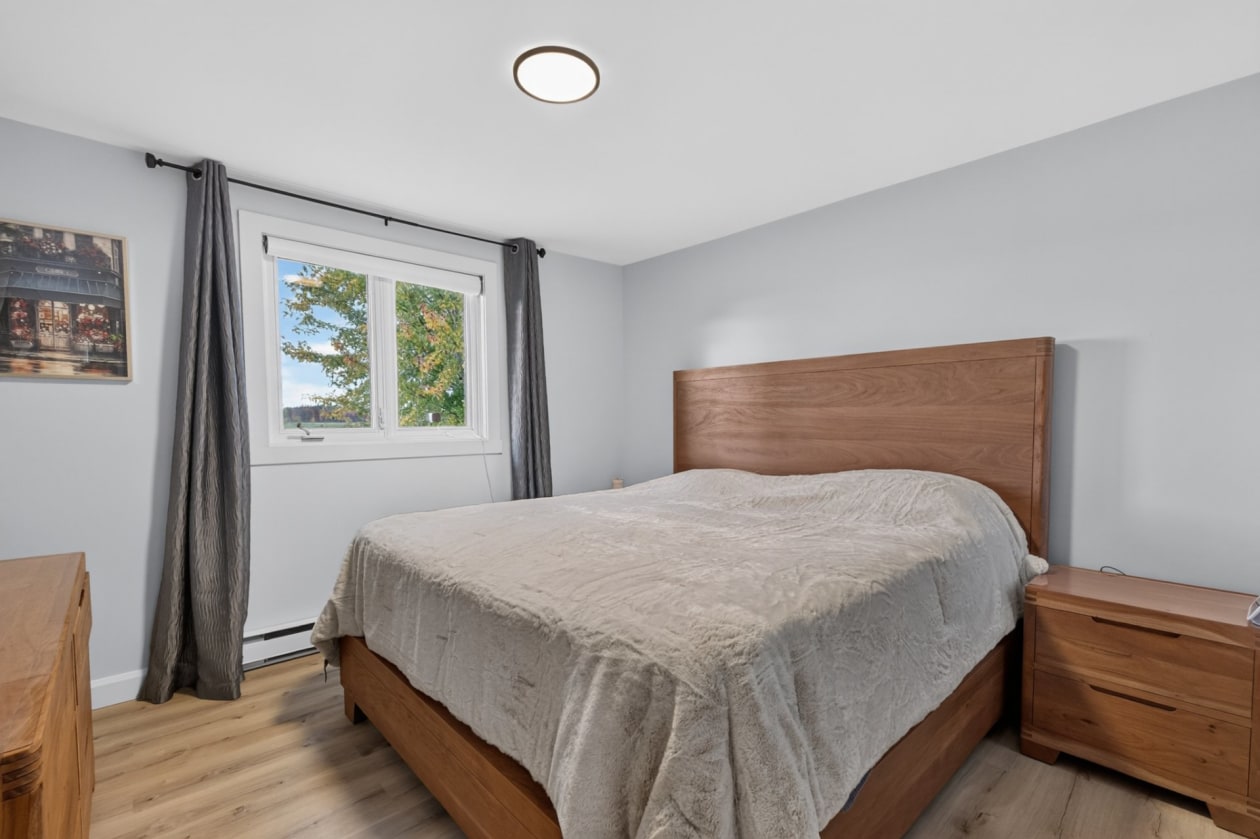 Chambre à coucher principale — 2024 Rue du Pont, Saint-Lambert-de-Lauzon