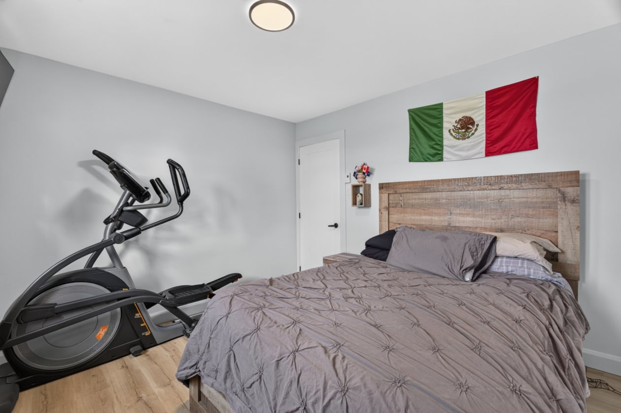 Chambre à coucher — 2024 Rue du Pont, Saint-Lambert-de-Lauzon