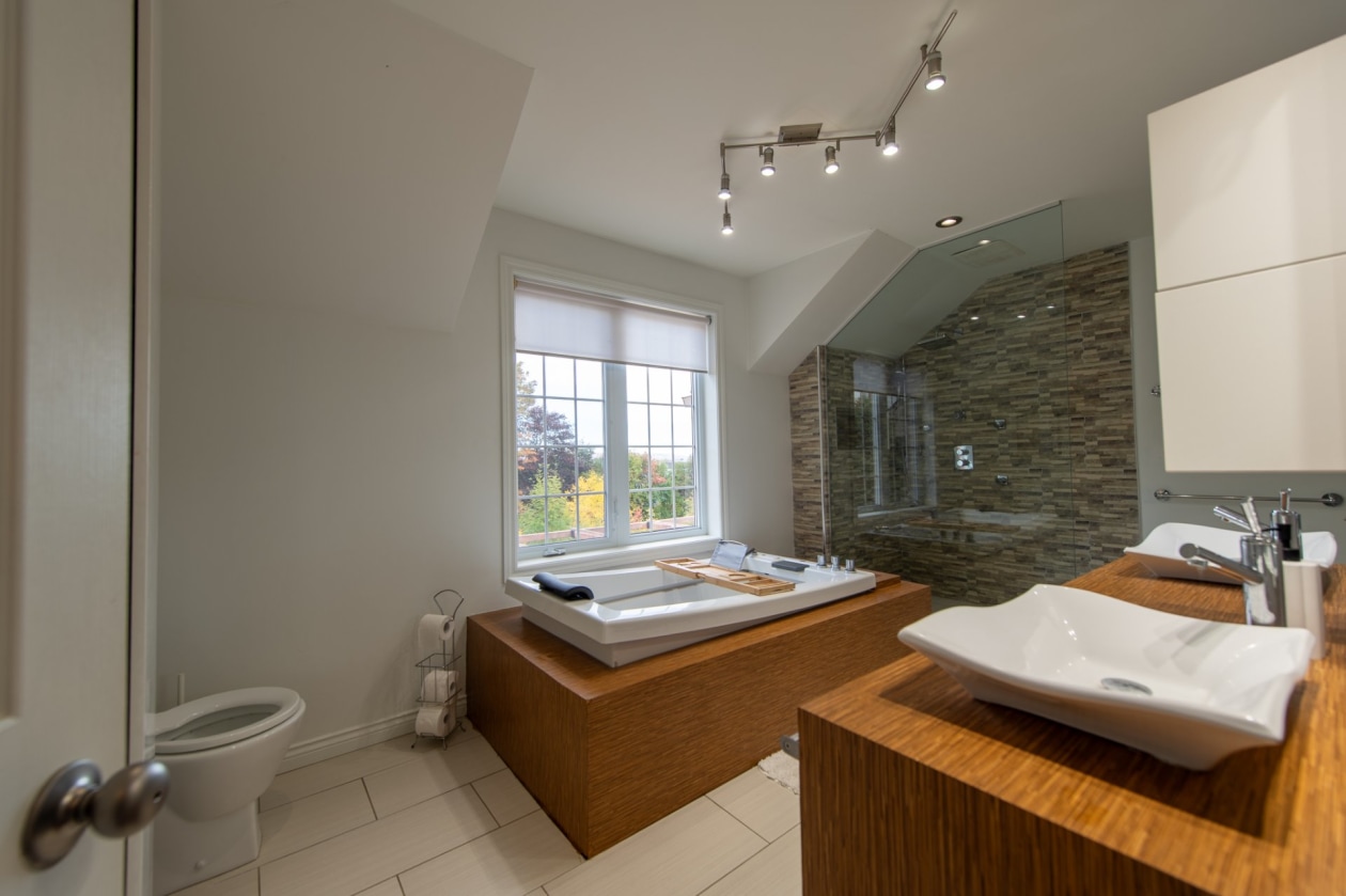 Salle de bains — 12 Rue Wakeham, Gaspé