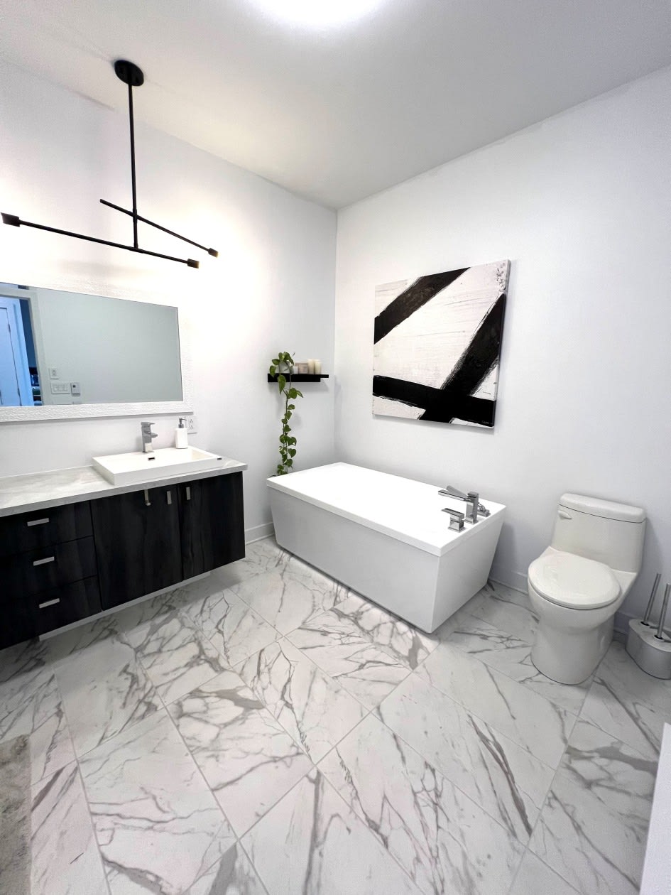 Salle de bains — 403-322 Rue Des Vétérans, Mont-Saint-Hilaire