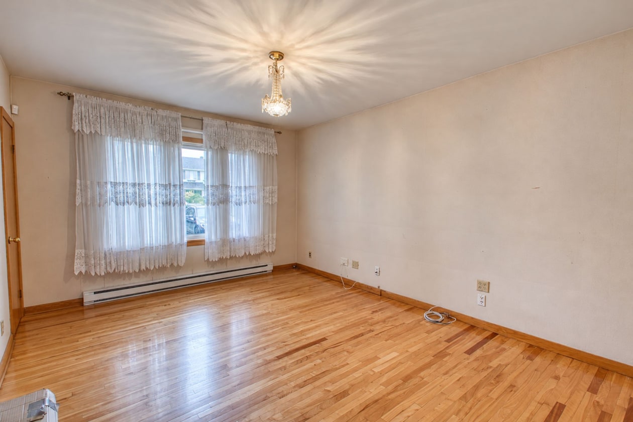 Bureau — 2210 Rue d'Youville, Sherbrooke
