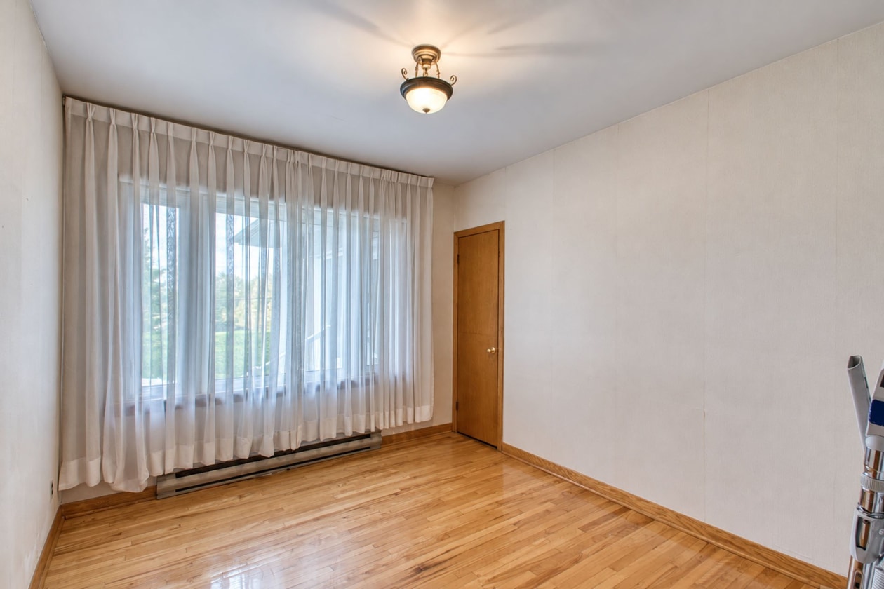 Chambre à coucher — 2210 Rue d'Youville, Sherbrooke