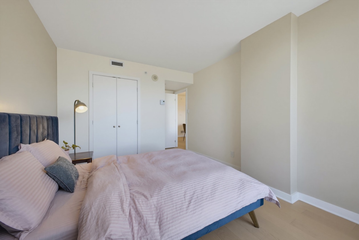 Chambre à coucher principale — 10050 Place de l'Acadie, Montréal