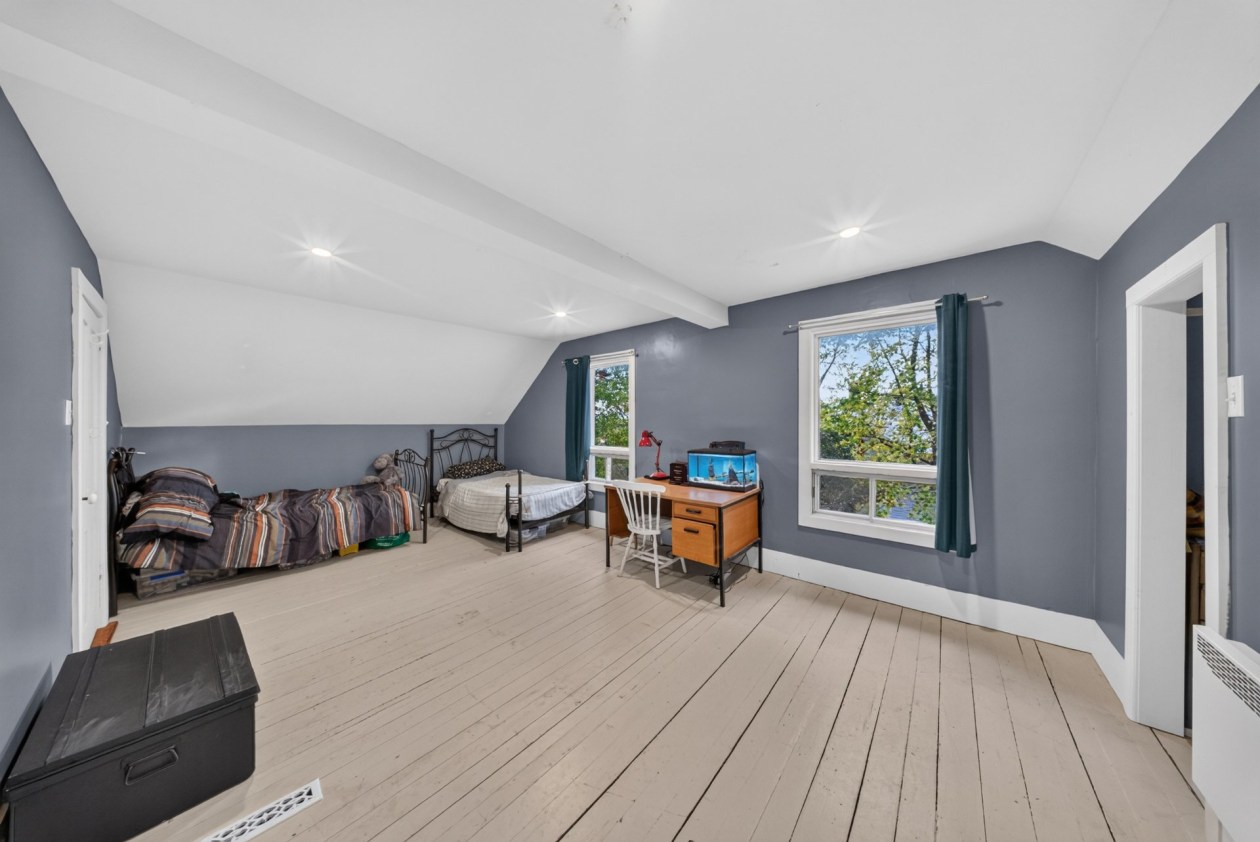 Chambre à coucher — 1250 Rue de l'Église, Saint-Félix-de-Kingsey