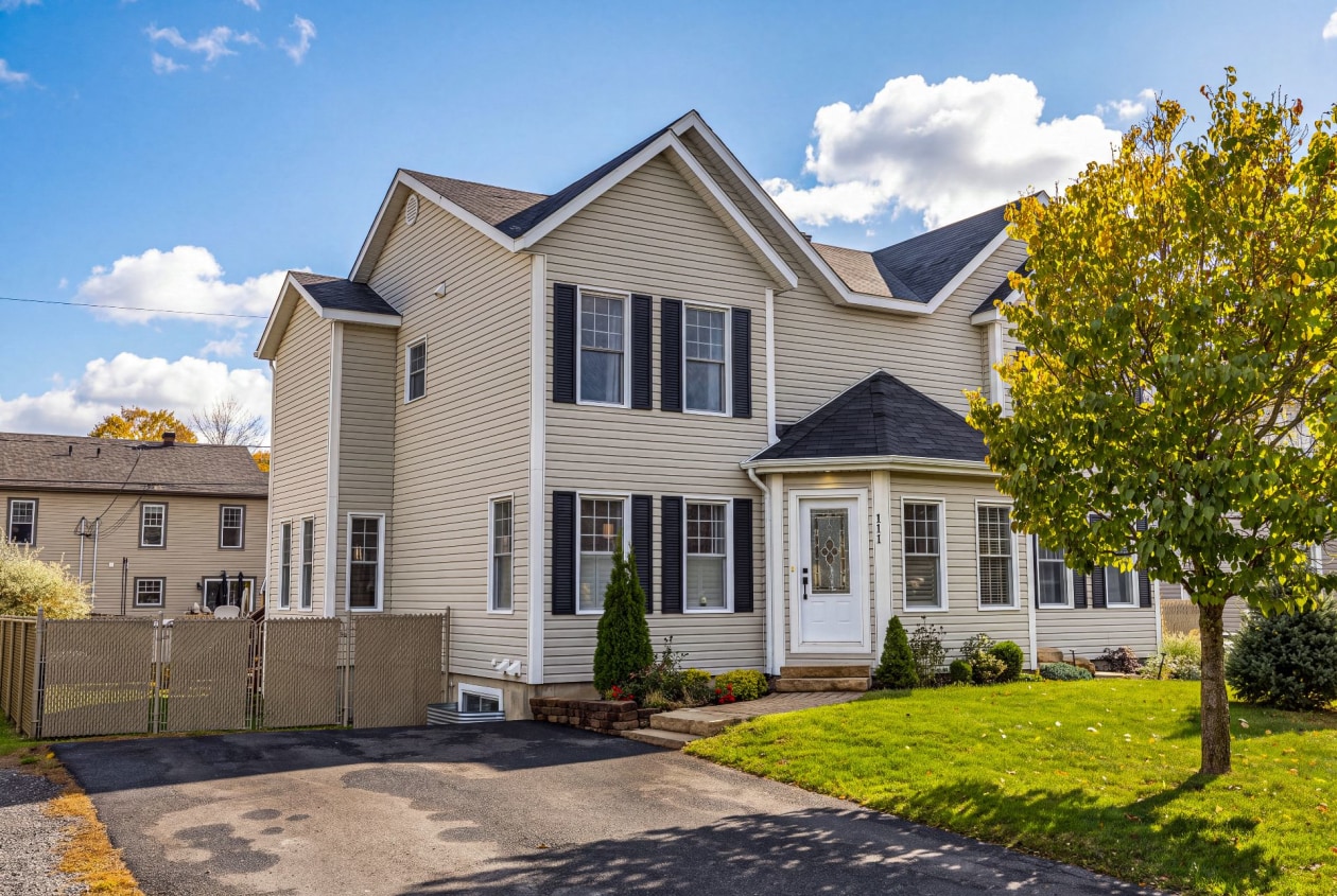 111, Rue Jean-Paul-Lemieux
