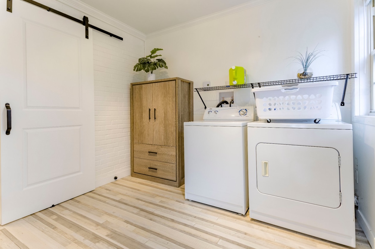 Salle de lavage — 605 115e Rue, Shawinigan