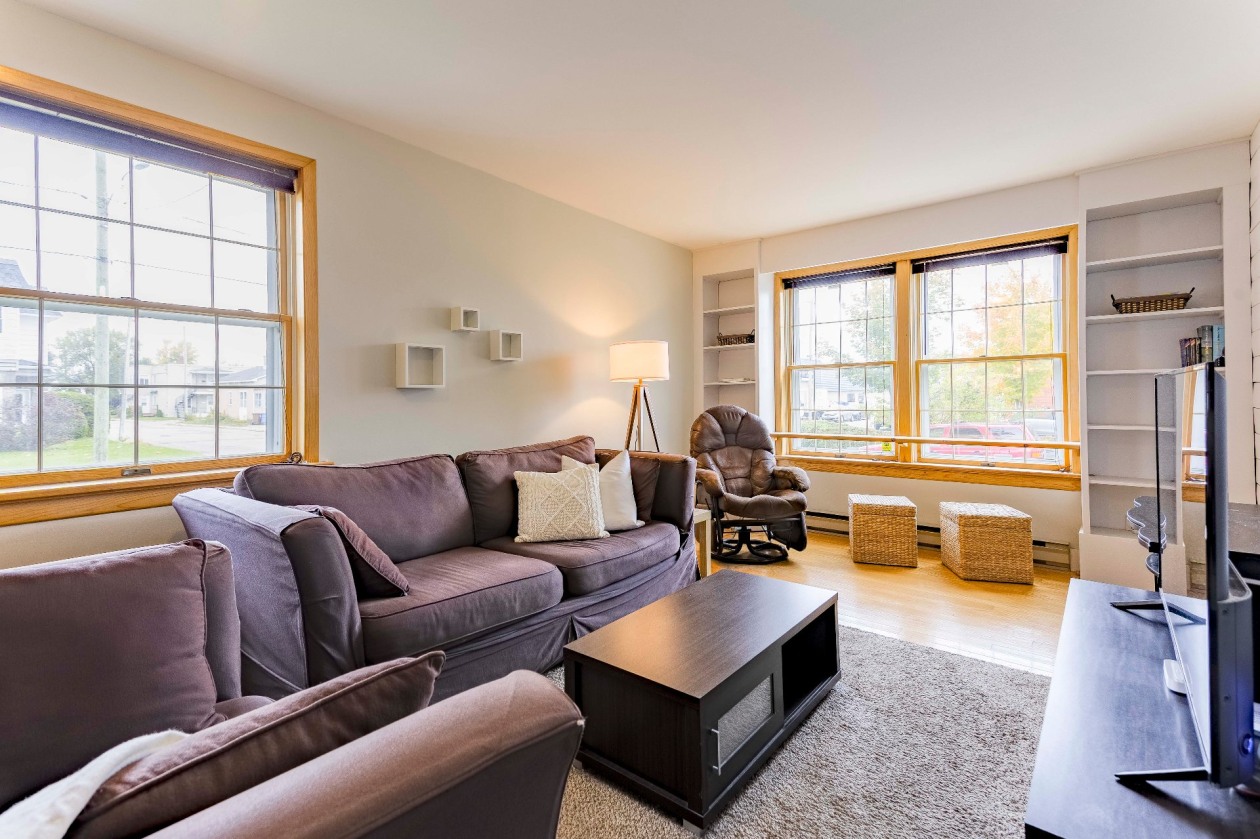 Salon — 605 115e Rue, Shawinigan