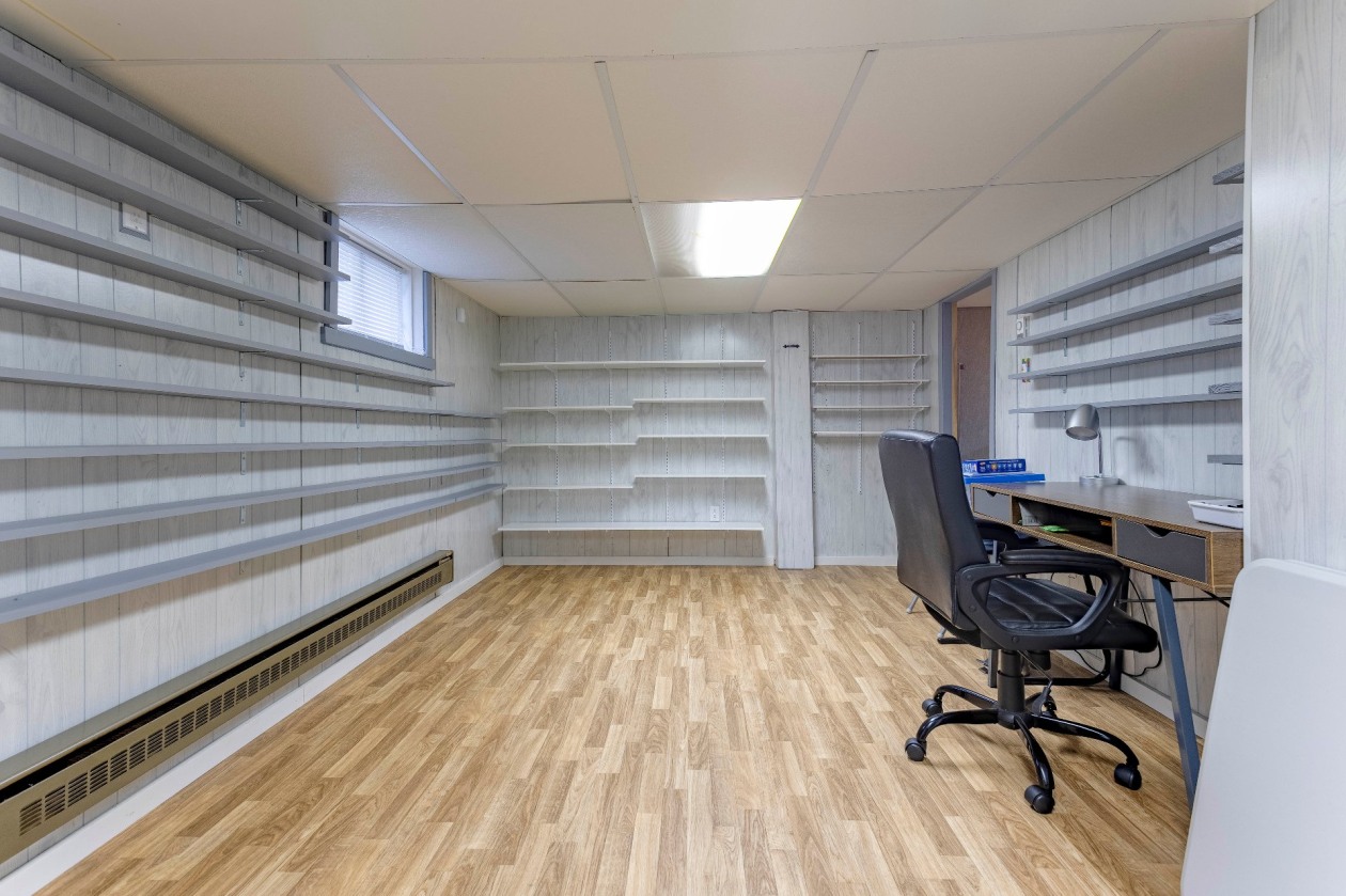 Bureau — 605 115e Rue, Shawinigan