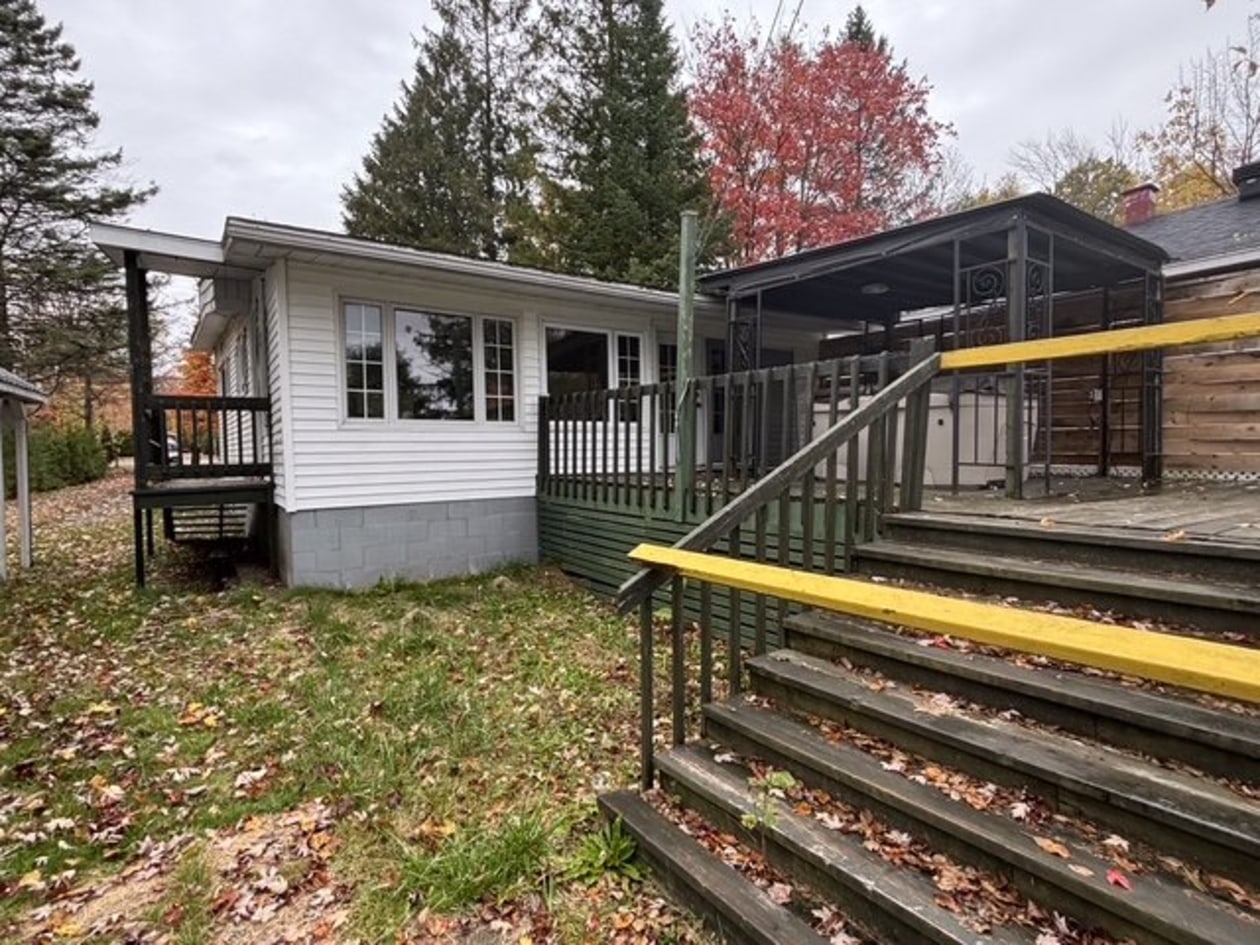 Face arrière — 3320 Ch. du Tour-du-Lac, Hérouxville