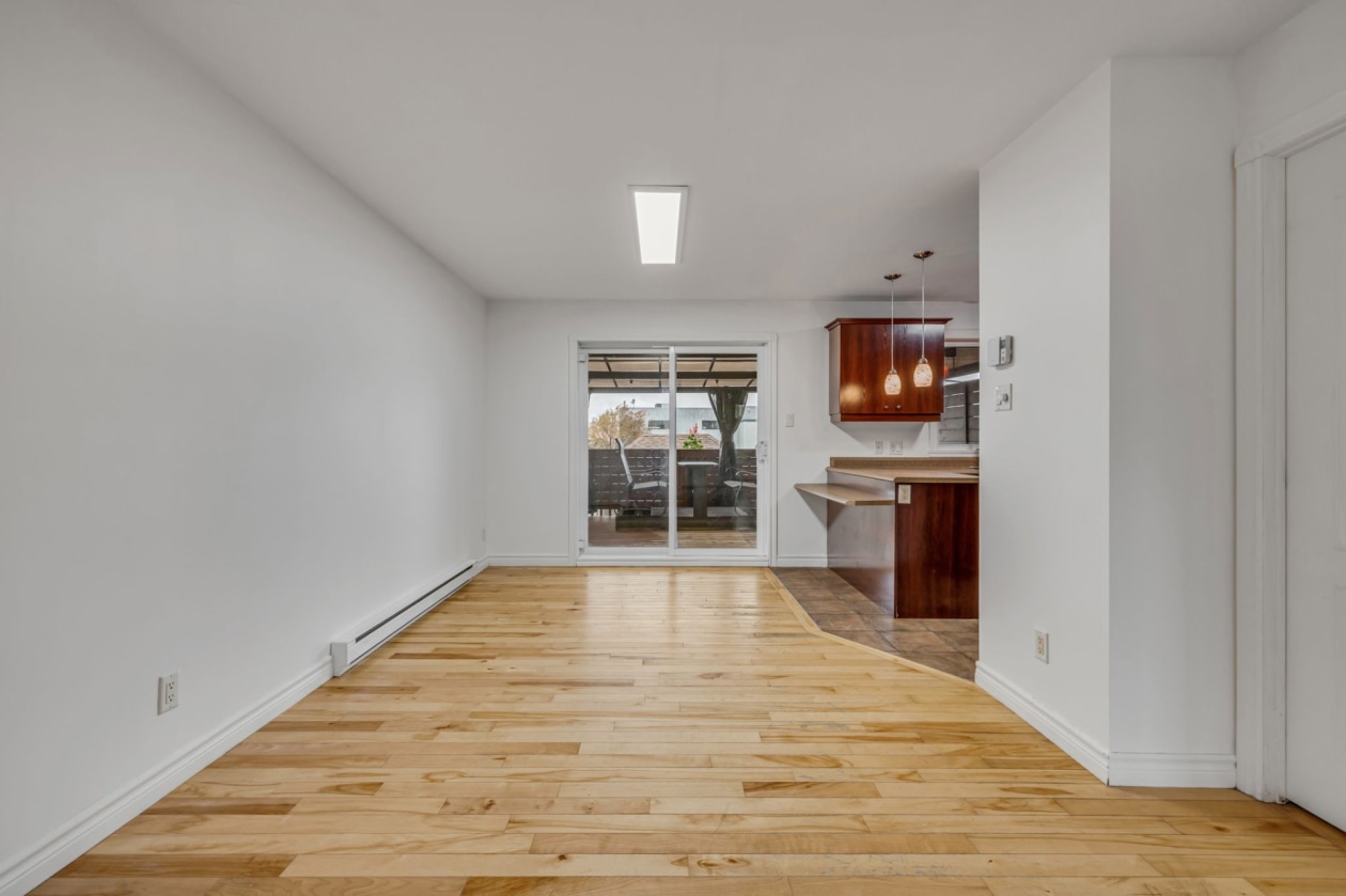 Salle à manger — 112 Rue du Vitrier, Saint-Augustin-de-Desmaures
