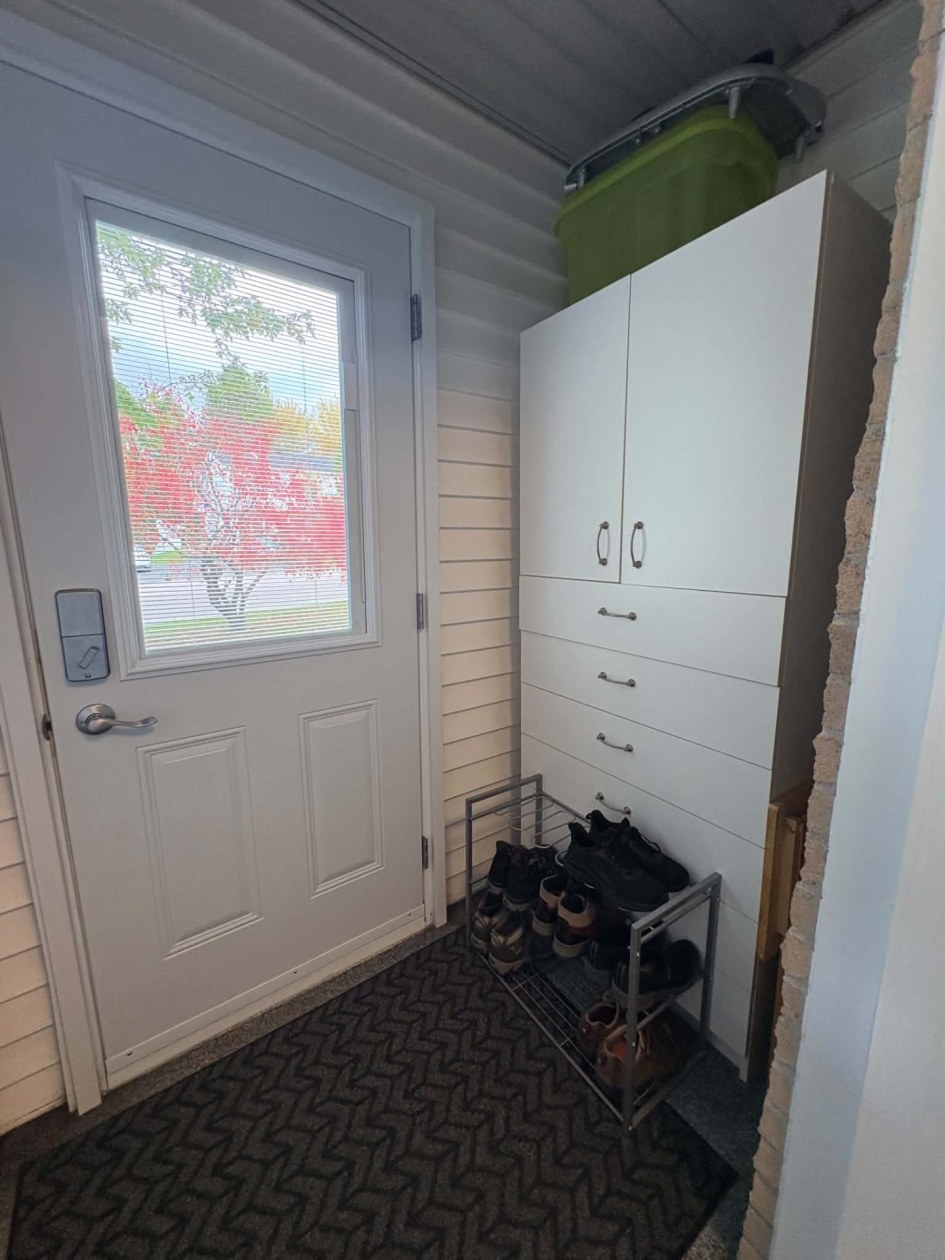 Hall d'entrée — 3421 Rue Cabot, Saguenay