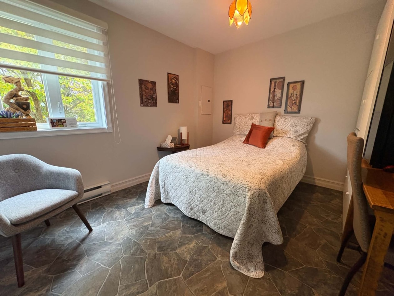 Chambre à coucher — 3421 Rue Cabot, Saguenay