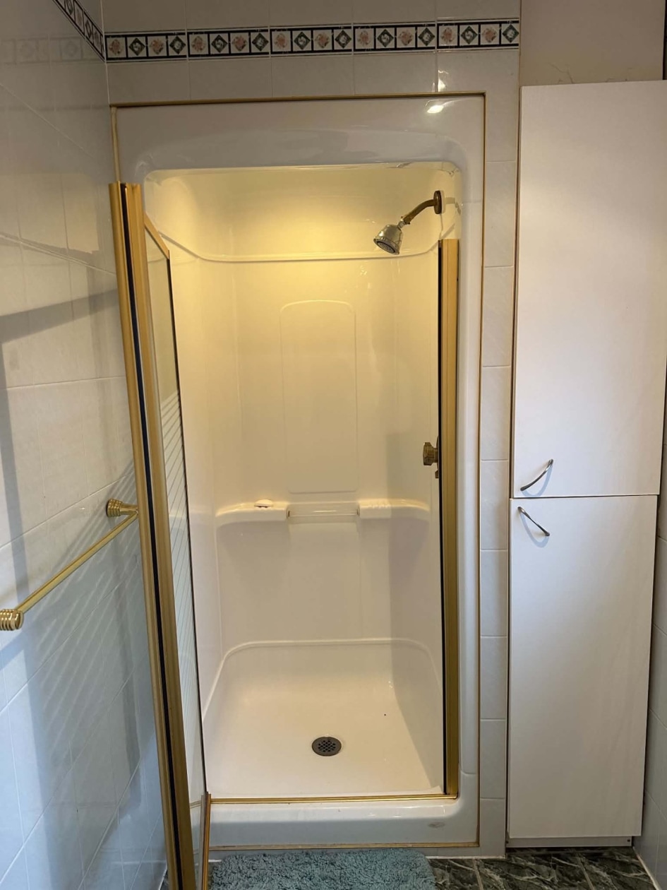 Salle de bains — 4045 Boul. des Mille-Îles, Laval