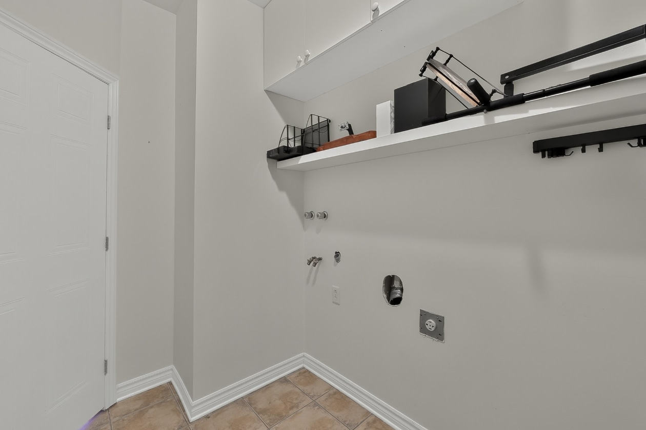 Salle de lavage — 3080 Rue du Trianon, Montréal