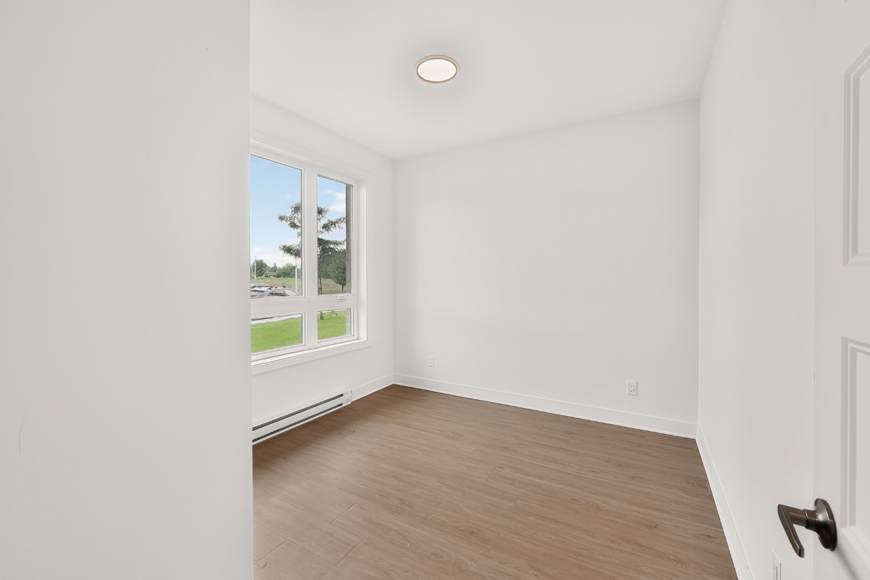 Chambre à coucher — 1505 - 1509 Rue Tekakwitha, Laval